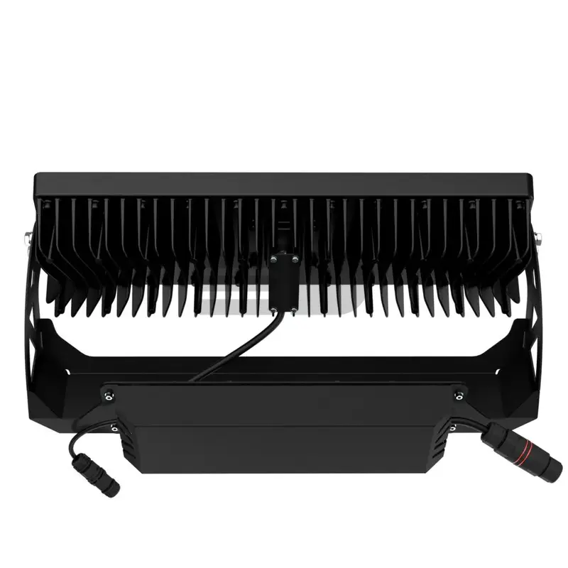 Plaza Pro 200 DMX CRI95 5700К 80х30°
